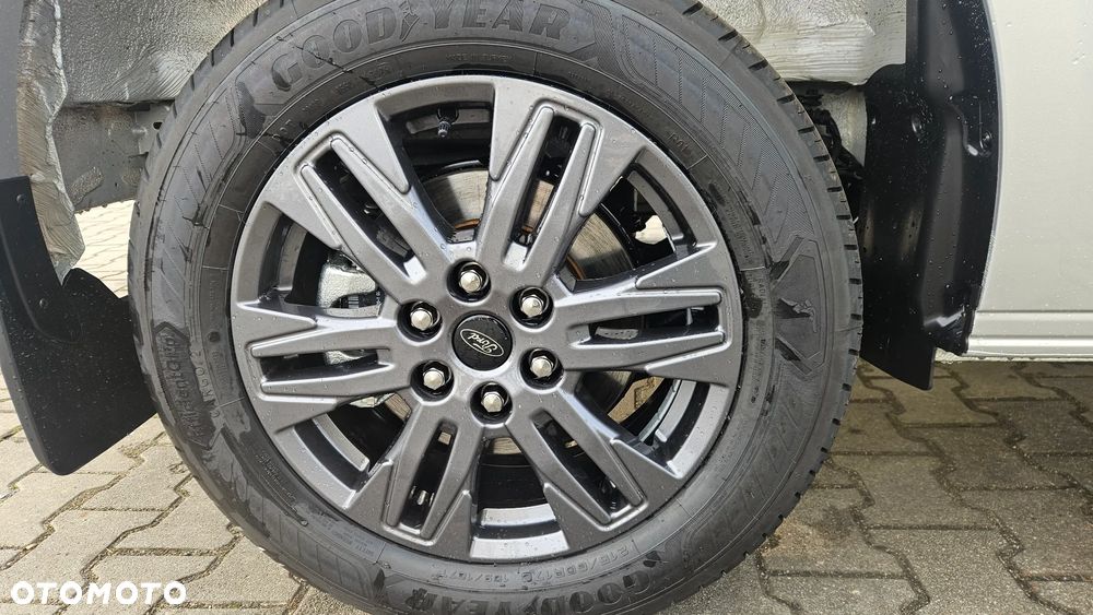 Ford Tranist Custom - 17