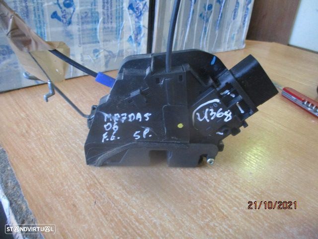 Fecho 5N6AA21813AC MAZDA 5 2006 FE 6 PINOS - 3