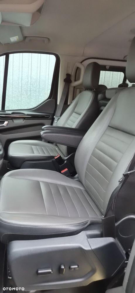 Ford Tourneo Custom 2019 photo 5