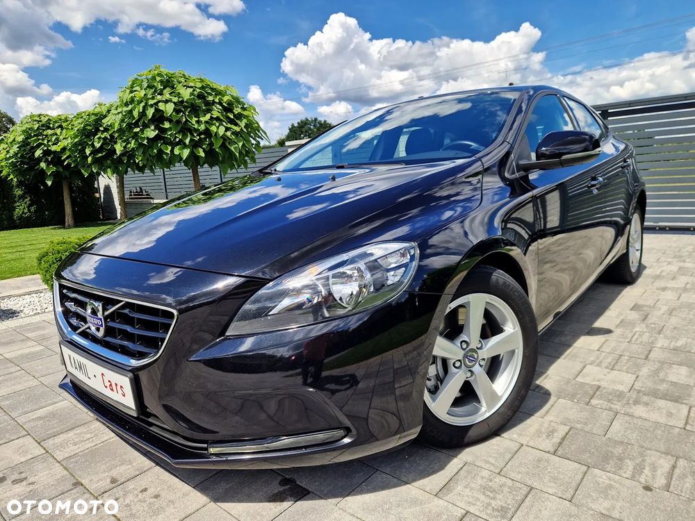 Volvo V40 D2 Geartronic Momentum - 2