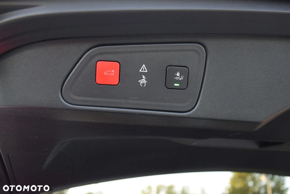 Peugeot 3008 PureTech 180 Stop & Start GPF EAT8 GT - 16