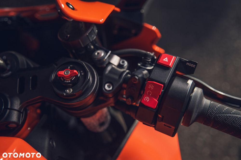 KTM RC 990 - 22