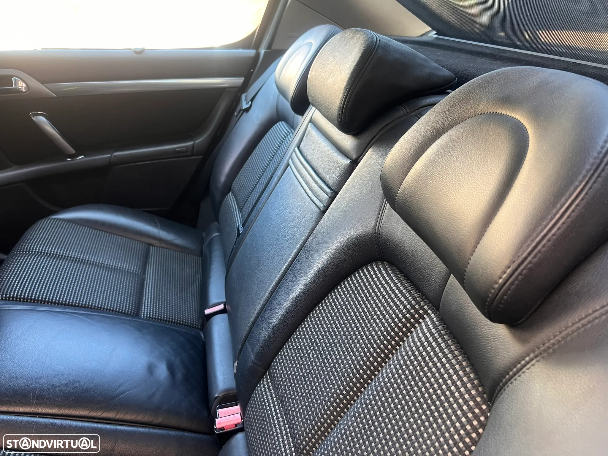Peugeot 407 2.0 HDi Navteq - 20