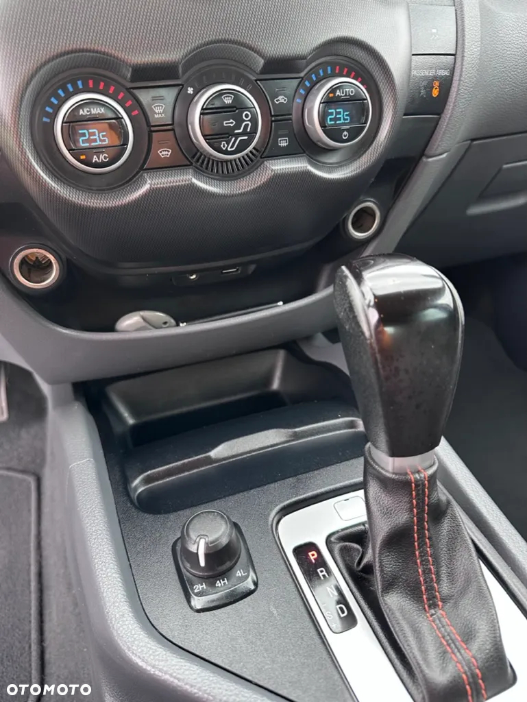 Ford Ranger 3.2 TDCi 4x4 DC Wildtrak - 13
