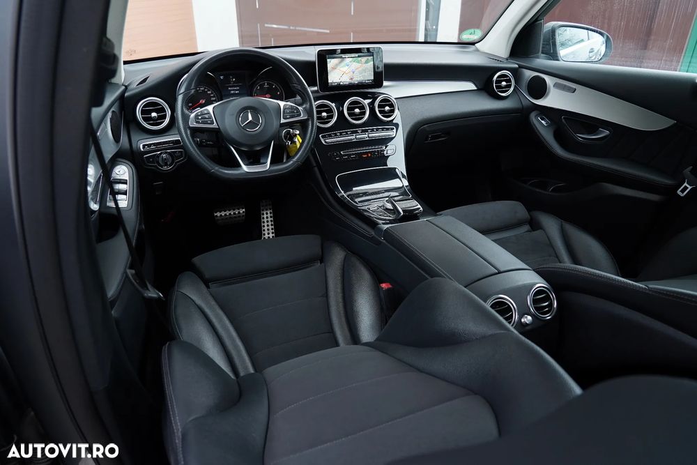 Mercedes-Benz GLC 220 d 4MATIC 9G-TRONIC AMG Line - 7