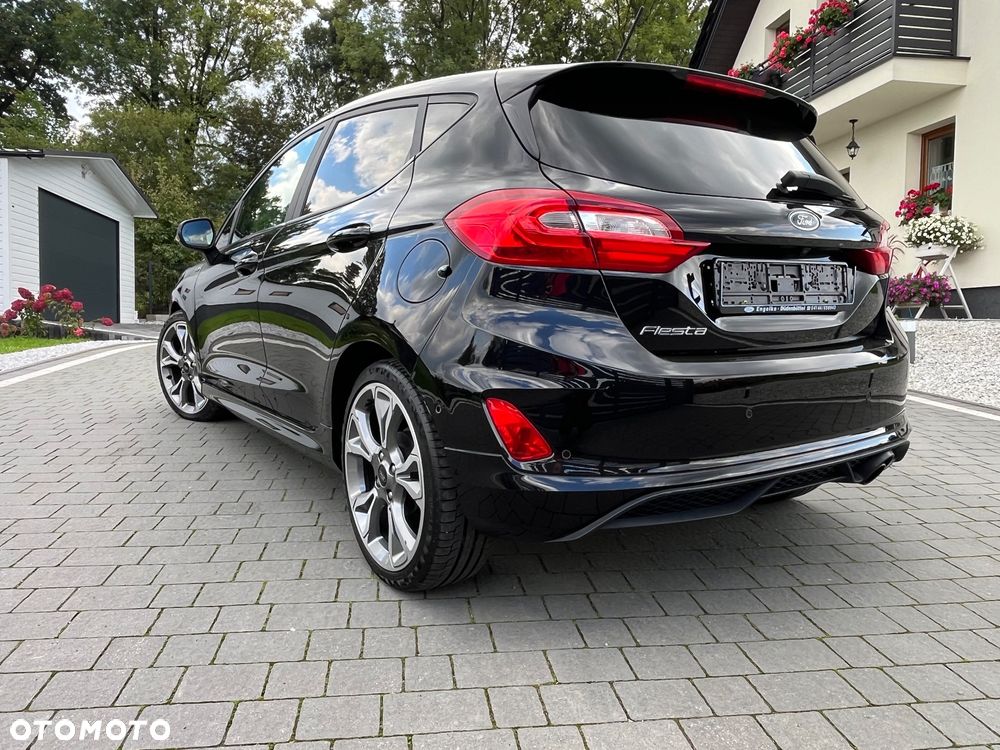 Ford Fiesta 1.5 TDCi S&S ST-LINE X - 11