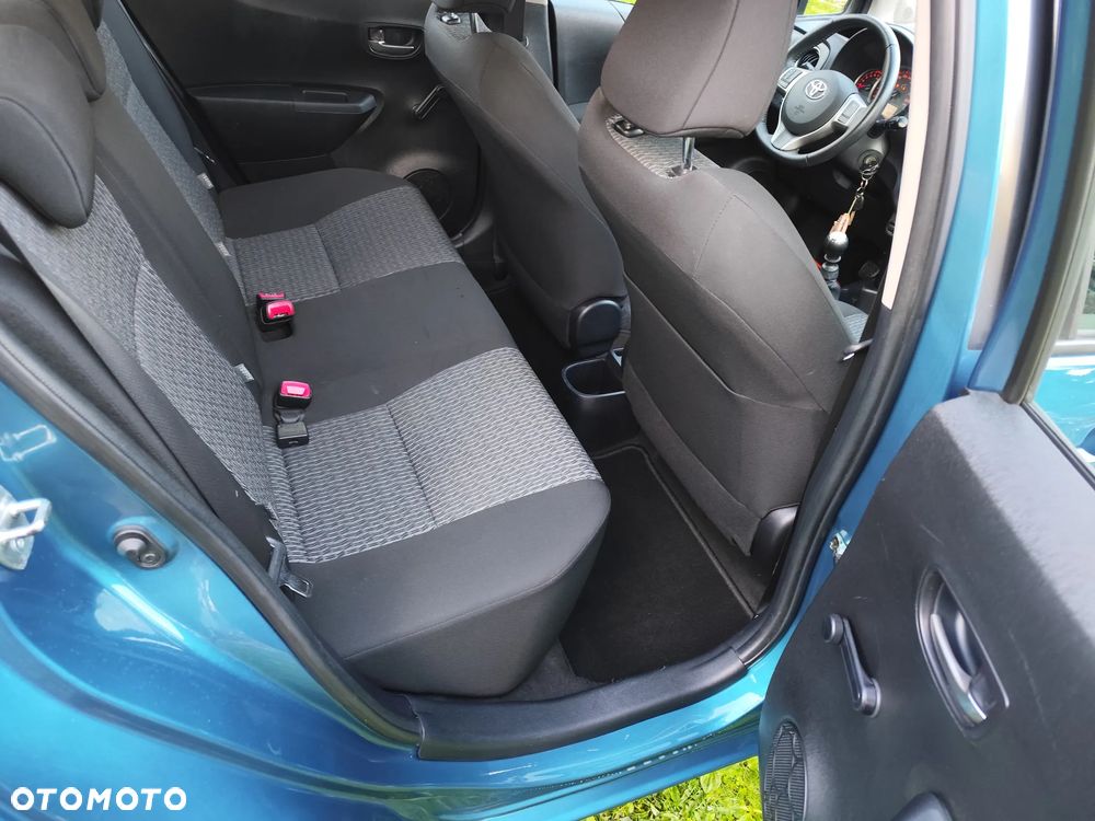 Toyota Yaris 1.33 VVT-i Comfort - 12
