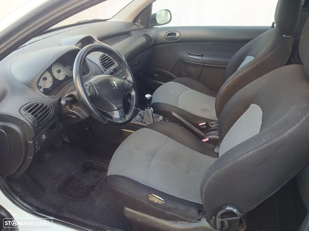 Peugeot 206 1.4 HDi XR - 13