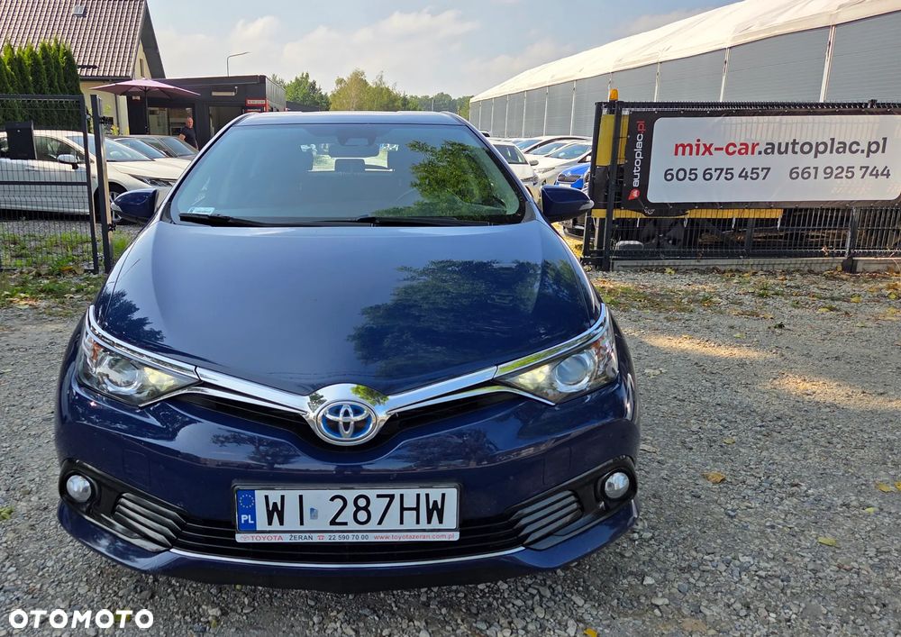 Toyota Auris Hybrid 135 Comfort - 2
