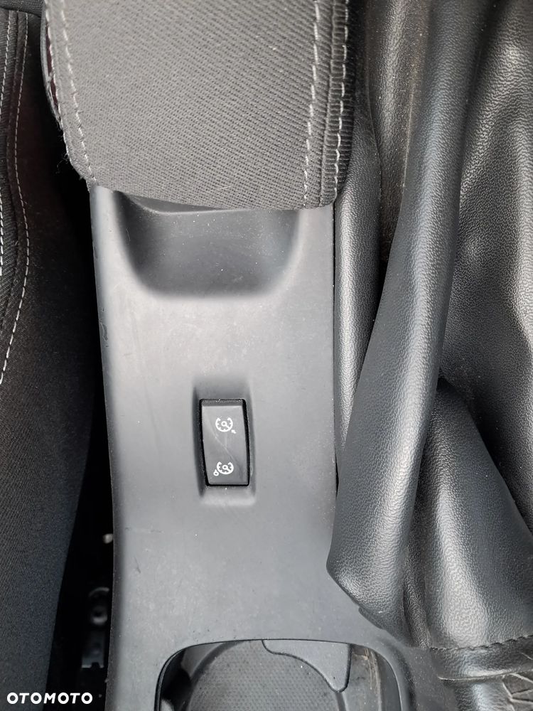 Renault Megane TCe 130 Bose Edition - 13