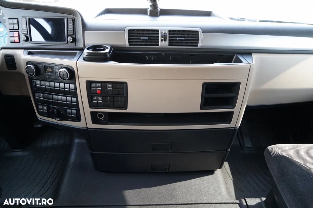 MAN TGX 18. 430 / XLX / HIDRAULICĂ / ADR COMPLET / RETARDER / I-PARK COOL / NAVI - 31