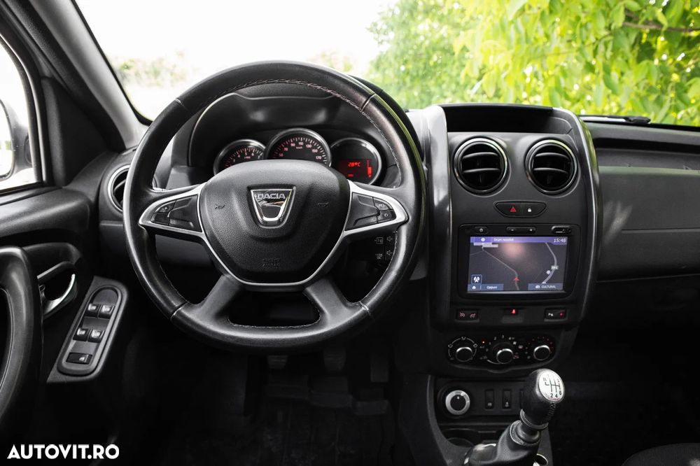 Dacia Duster 1.5 dCi 4WD Prestige jante 16" - 12