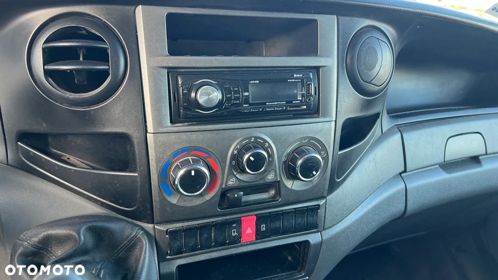 Iveco Daily 35C11 - 12