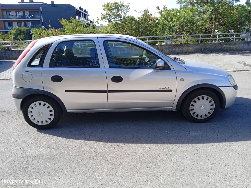 Opel Corsa 1.2 16V Confort - 9
