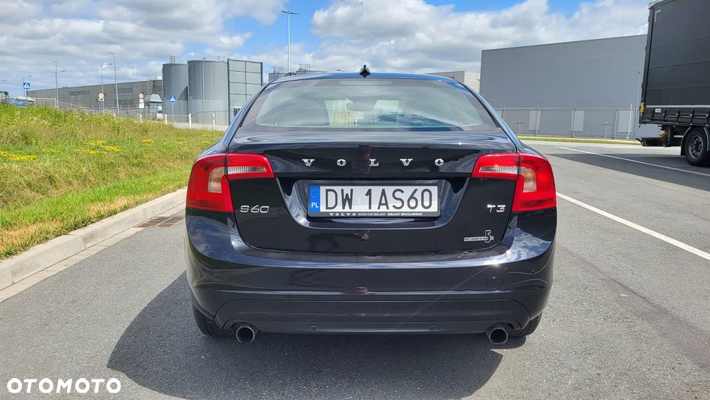 Volvo S60 T3 Kinetic - 6