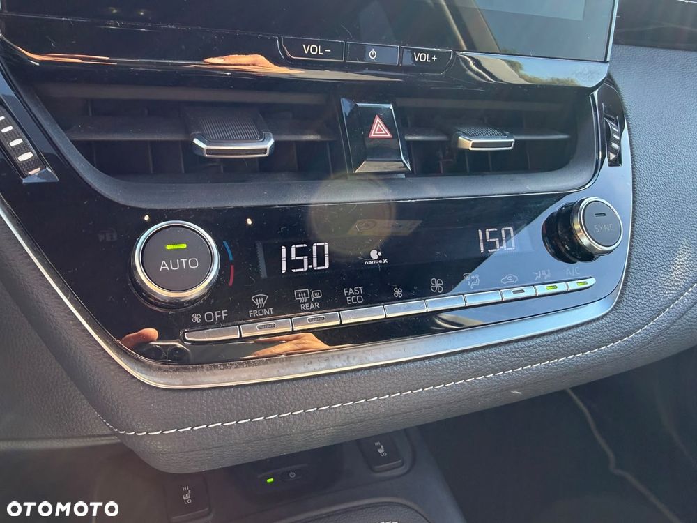 Toyota Corolla 1.8 Hybrid Comfort - 20