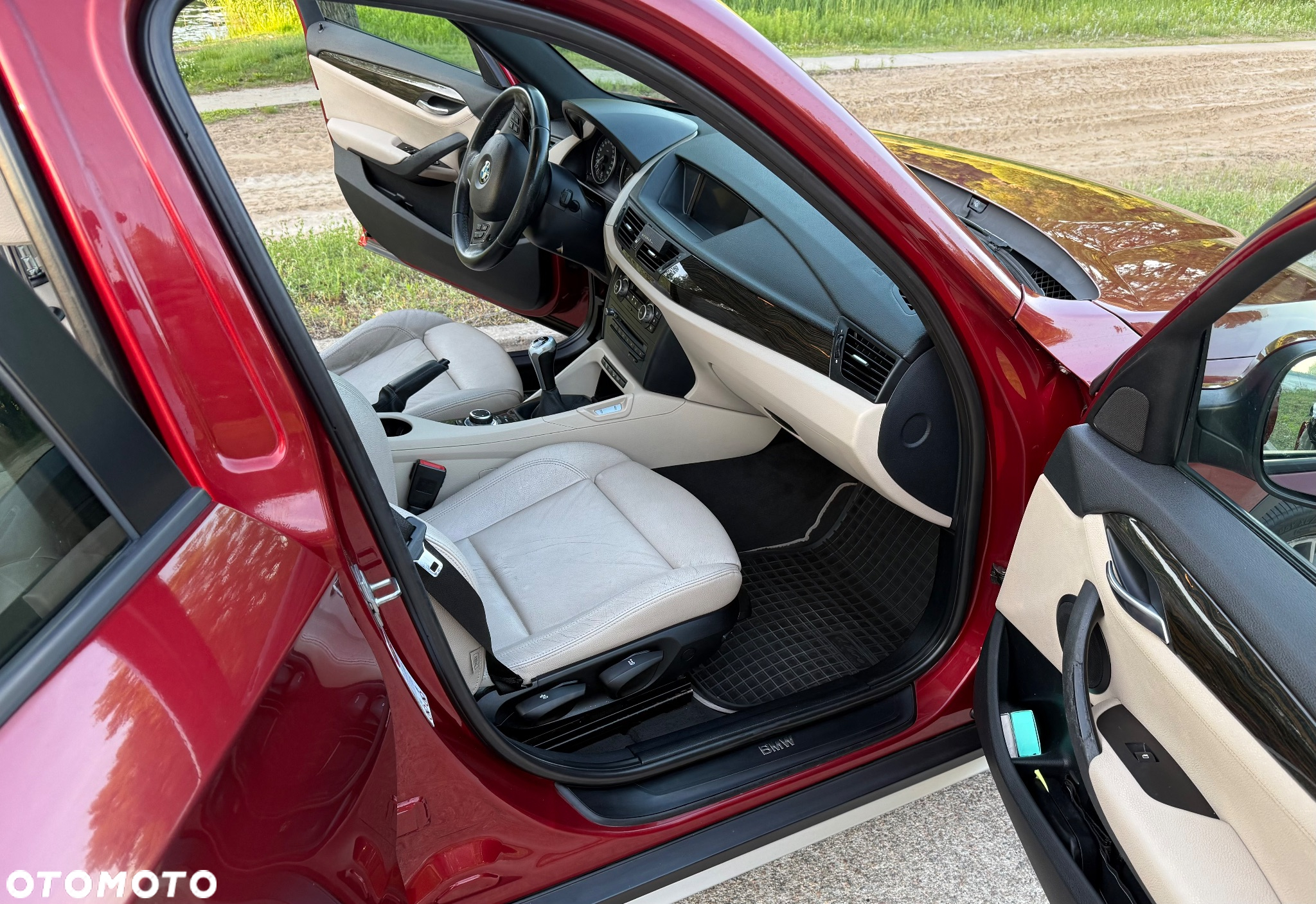 BMW X1 - 13