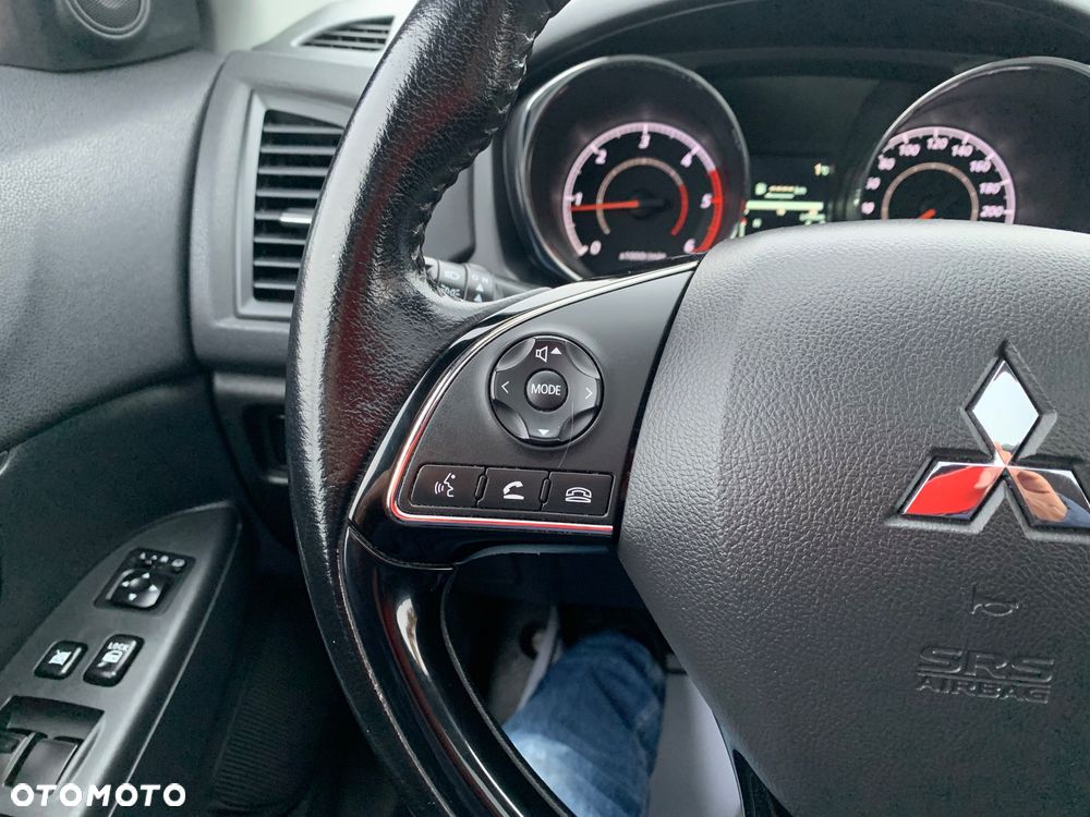 Mitsubishi ASX 1.6 DI-D 2WD Top - 24