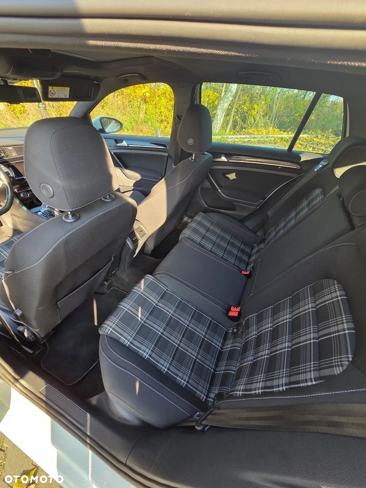 Volkswagen Golf 2.0 TDI BMT GTD DSG - 12