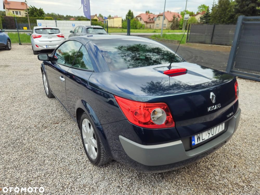 Renault Megane 1.6 Avantage - 12