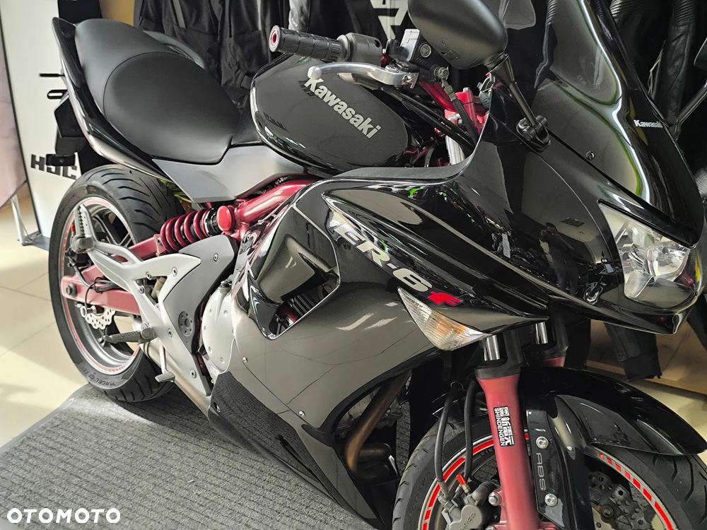 Kawasaki ER - 6