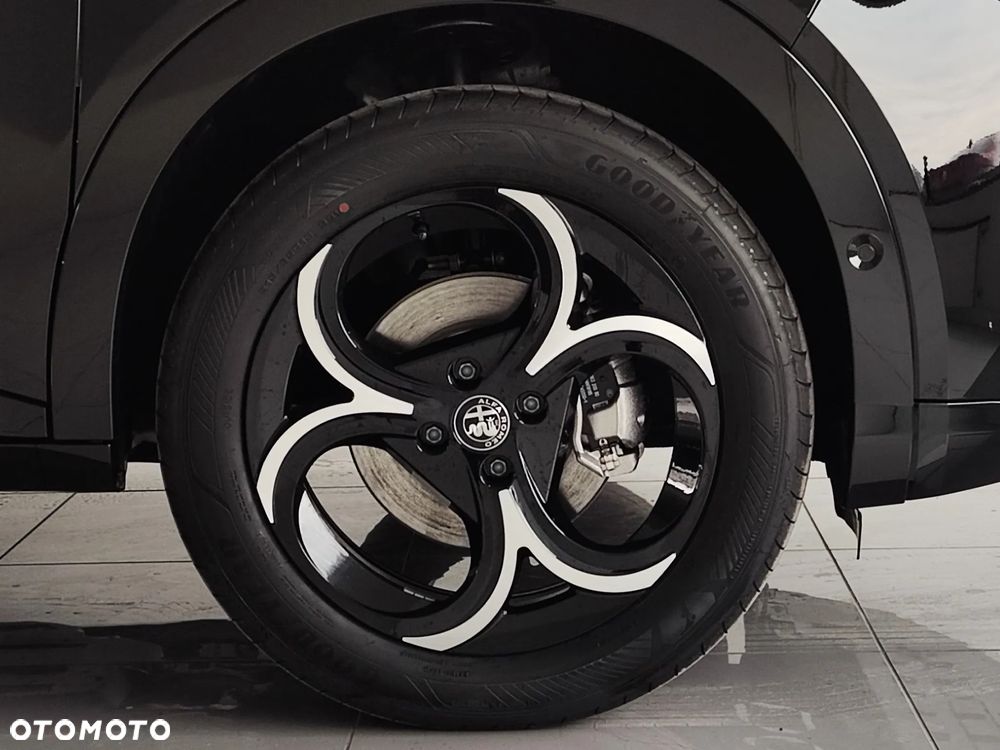 Alfa Romeo Junior 1.2 mHEV Ibrida Speciale eDCT - 7