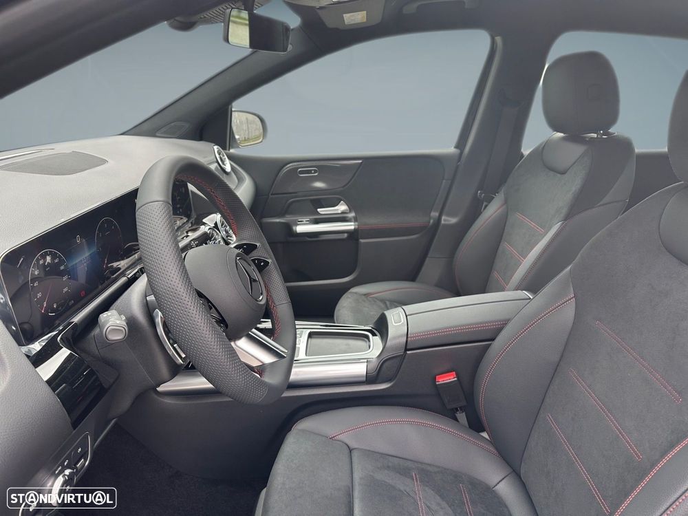 Mercedes-Benz B 180 d - 11