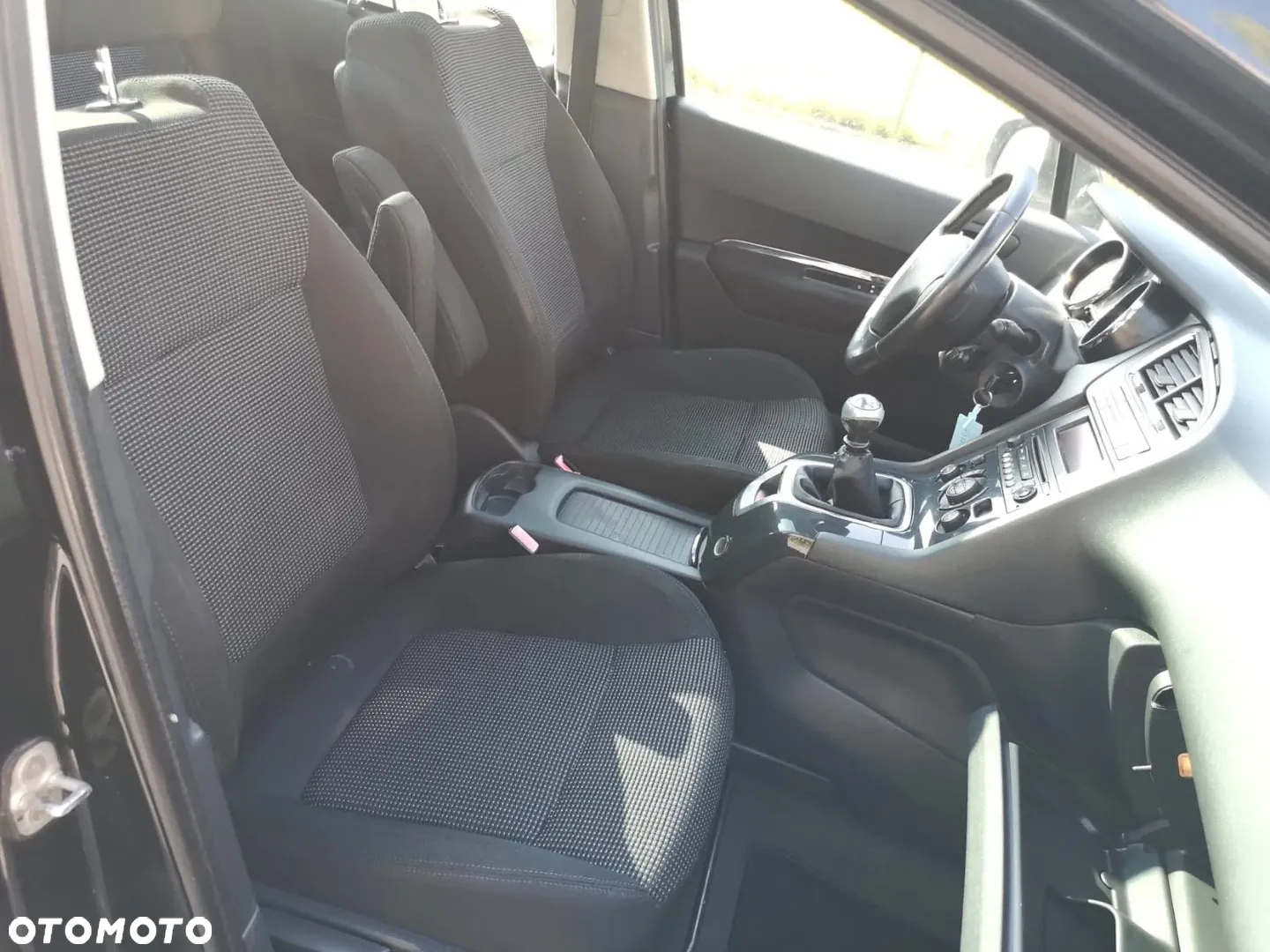 Peugeot 5008 1.6 HDi Access - 21