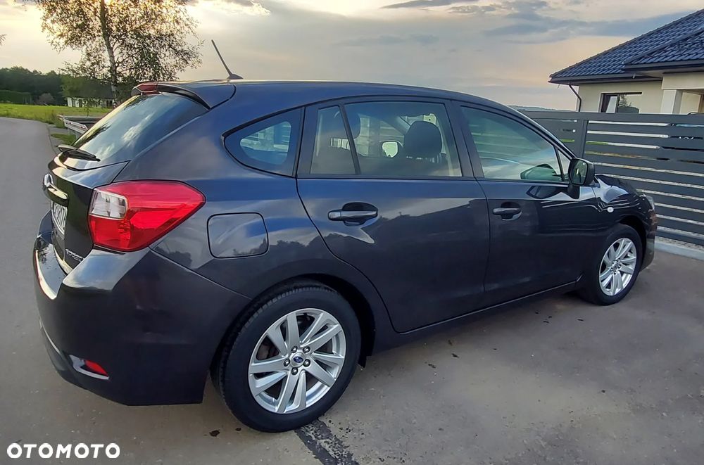 Subaru Impreza 2.0i Active - 17