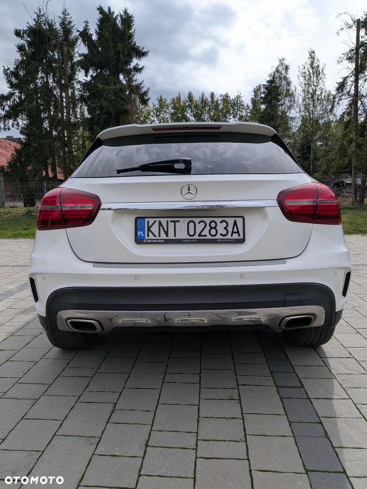 Mercedes-Benz GLA 220 4-Matic AMG Line - 4