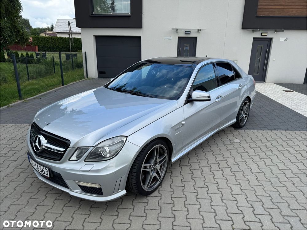 Mercedes-Benz Klasa E 63 AMG AMG Speedshift 7G-MCT - 11