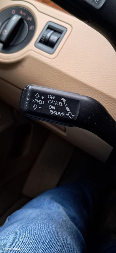 VW Passat Variant 2.0 TDi Sportline - 11