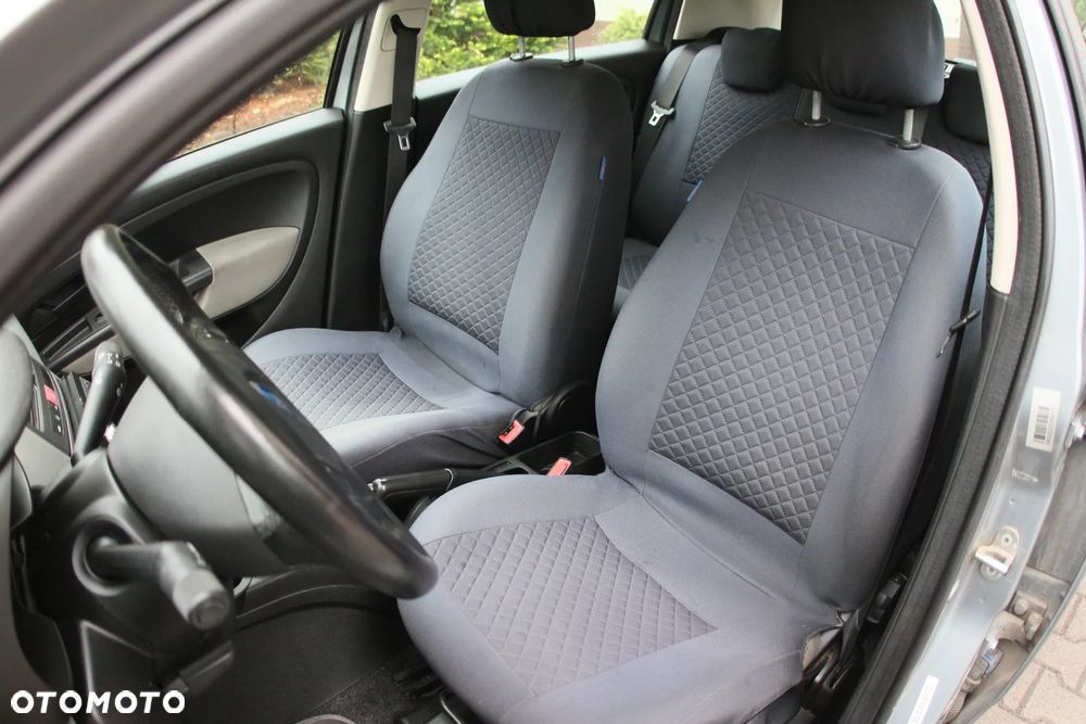 Fiat Grande Punto - 23