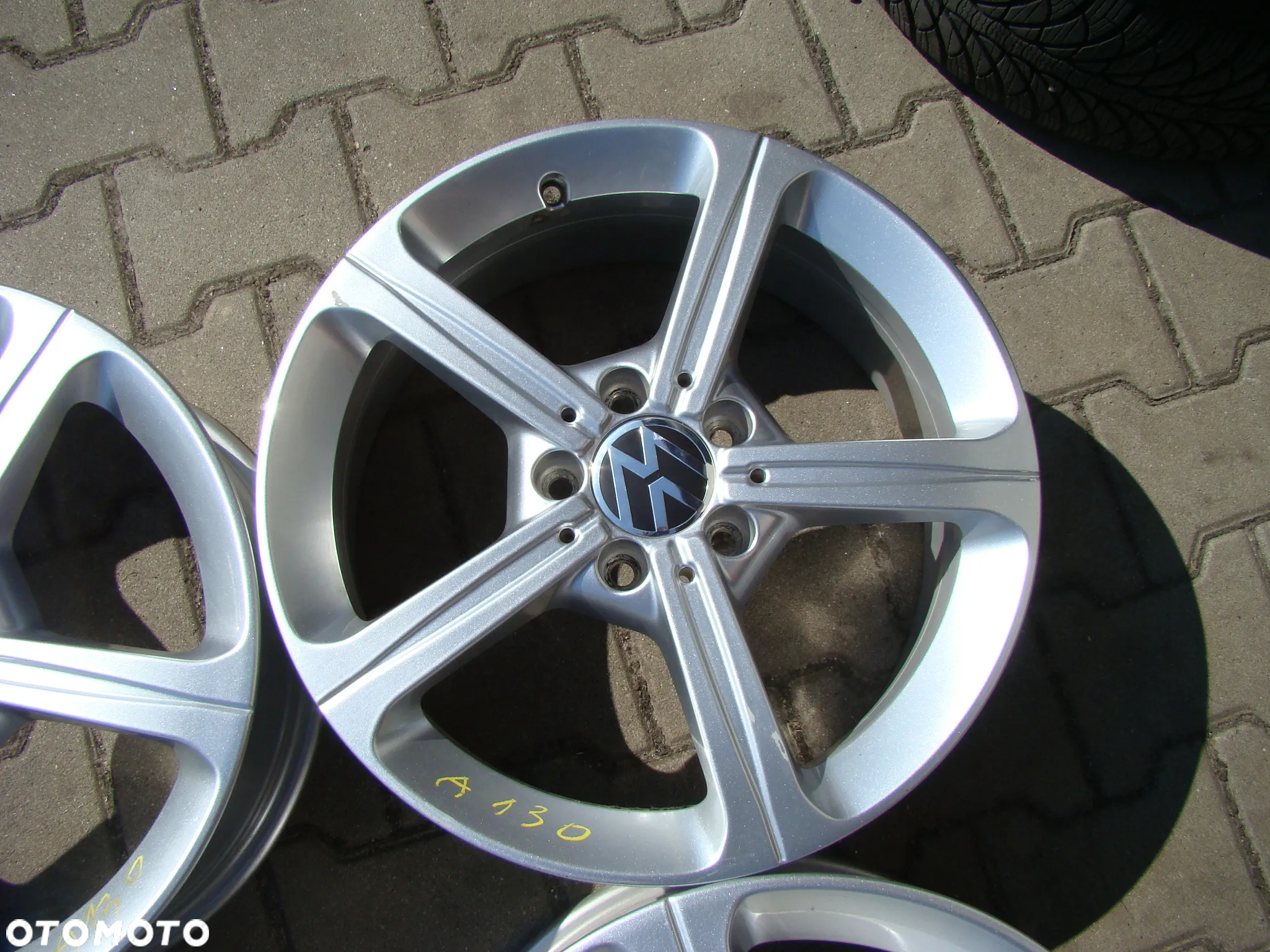 a130 5x112 VW Caddy Jetta Touran Golf V VI VII VIII Plus SportsVan Passat B7 B6 6,5x17 - 5
