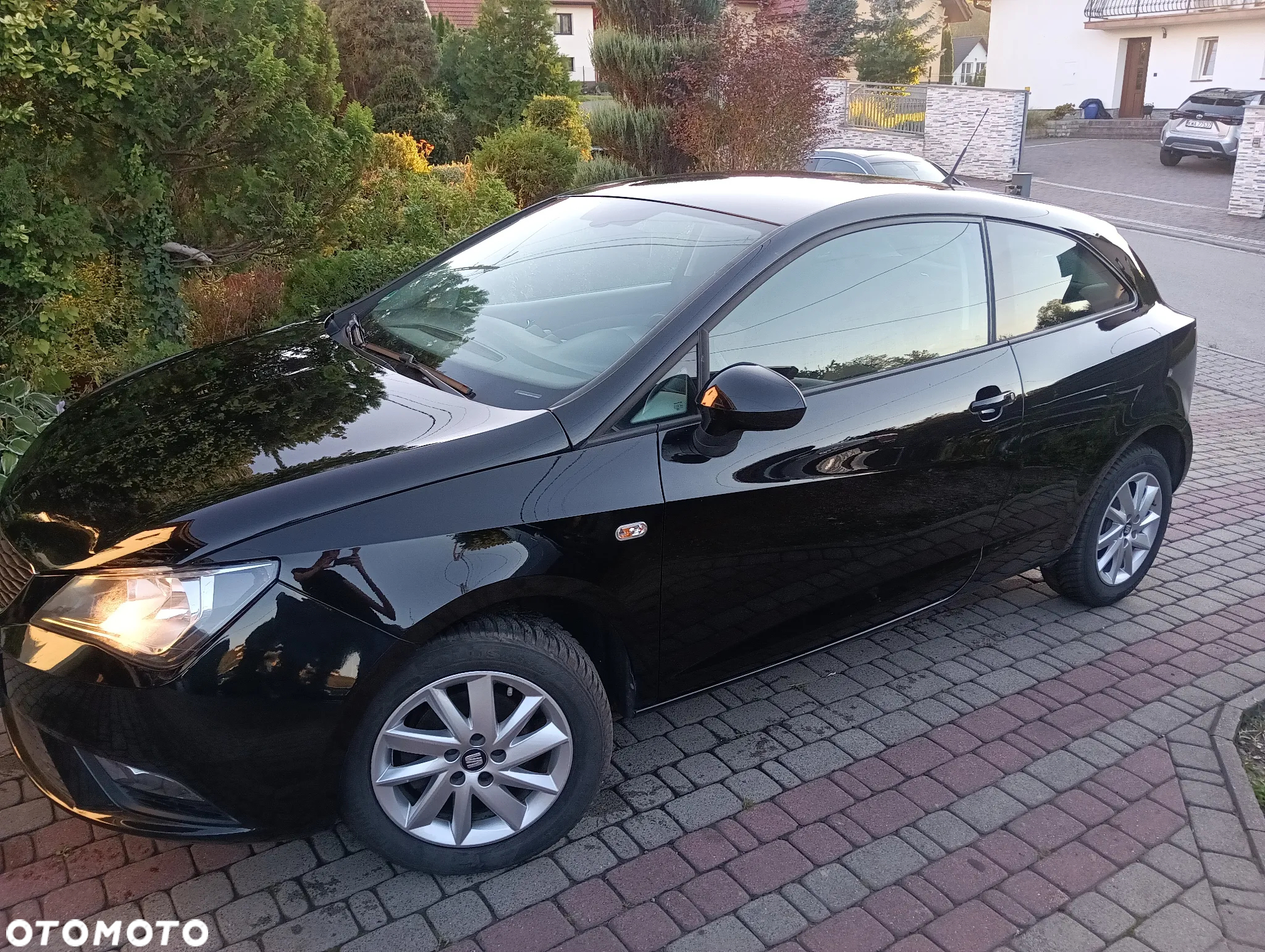Seat Ibiza SC 1.4 16V SUN - 3