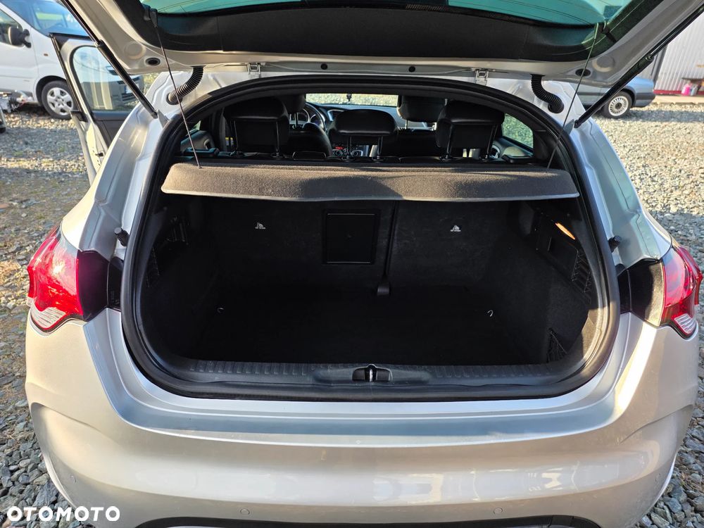 Citroën DS4 e-HDi 115 ETG6 SoChic - 34