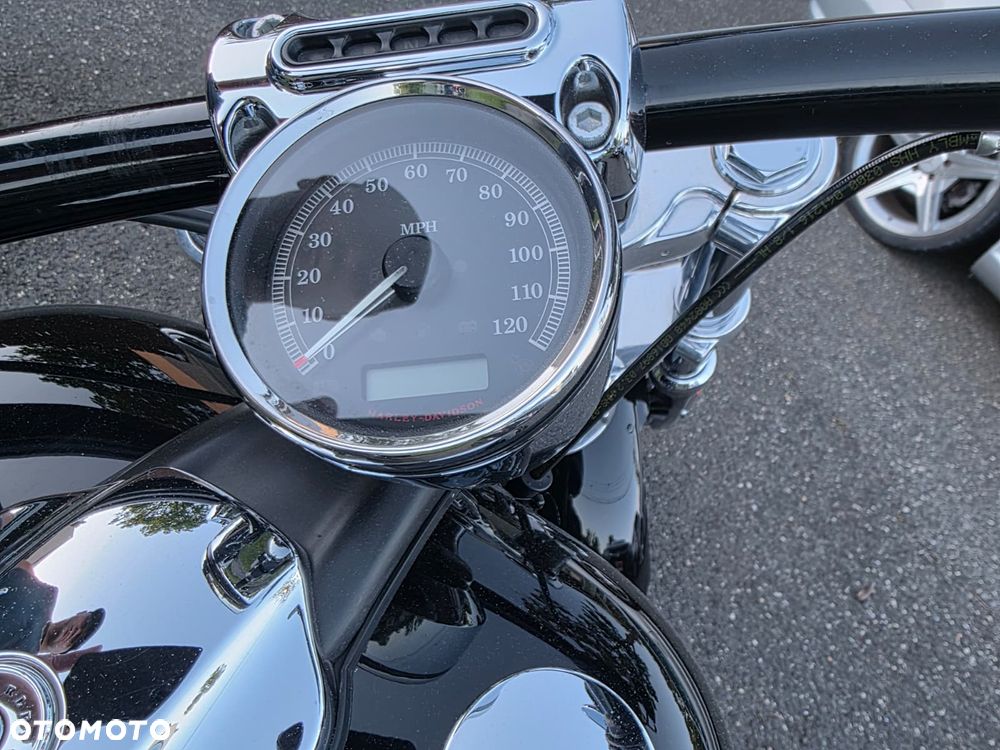 Harley-Davidson FXSB Breakout - 18