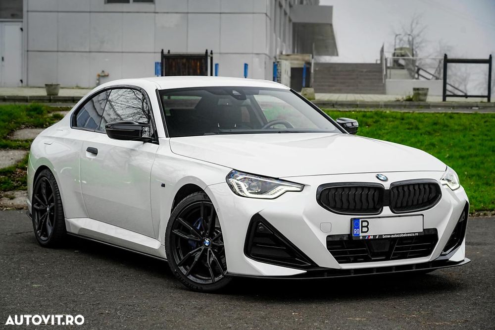 BMW M2 M240i xDrive - 7