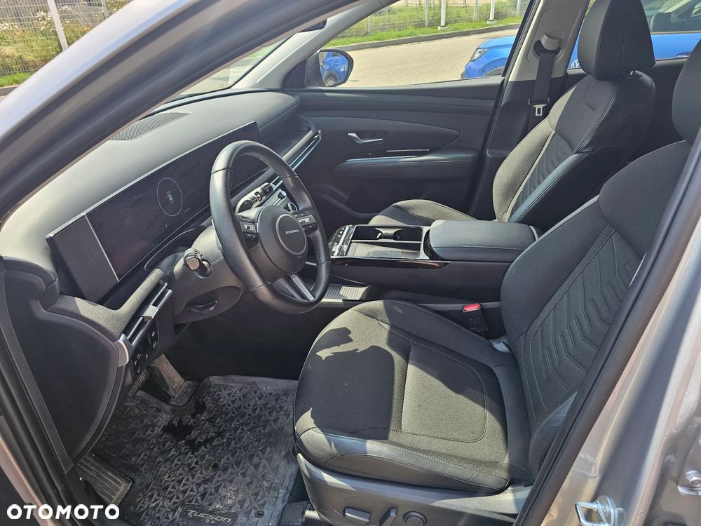 Hyundai Tucson 1.6 T-GDi 48V Executive 2WD DCT - 11