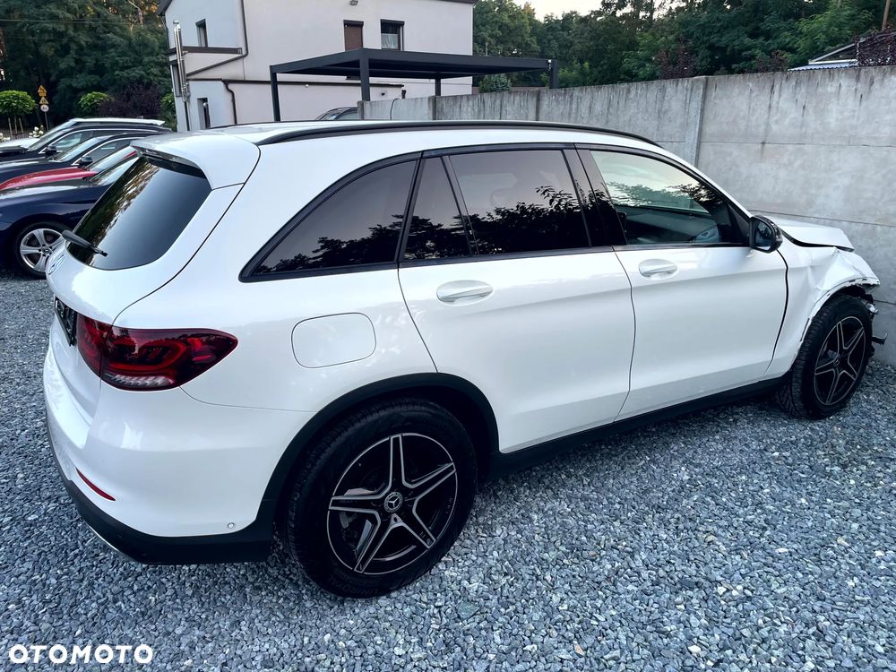 Mercedes-Benz GLC 220 d 4Matic 9G-TRONIC AMG Line - 8