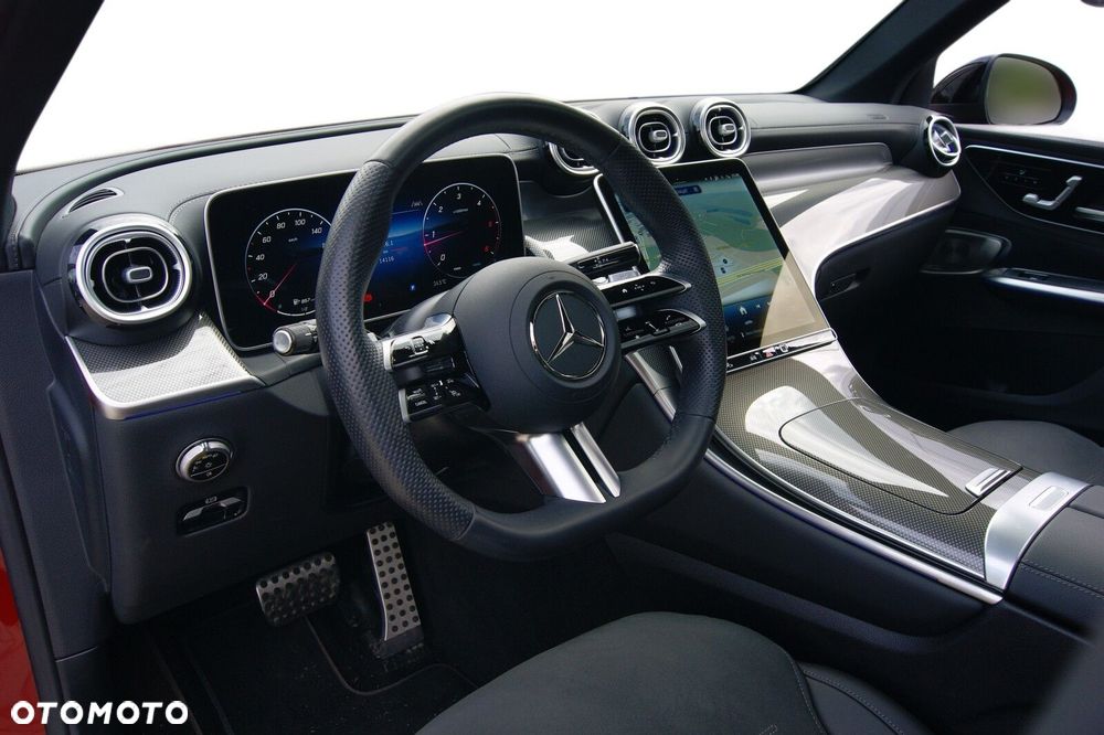 Mercedes-Benz GLC - 13