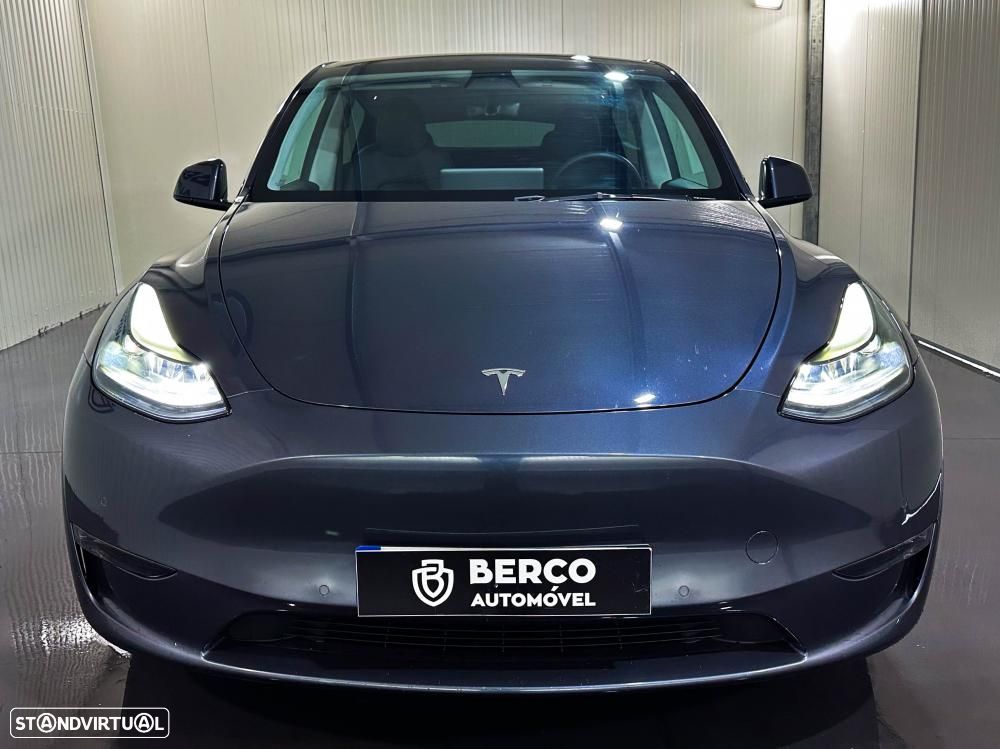 Tesla Model Y Long Range Dual Motor AWD - 3