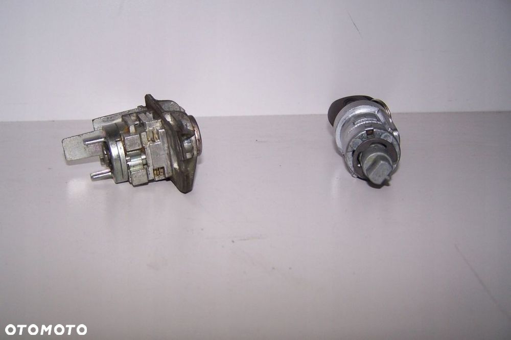 Ford Focus MK3 C max MK2 wkładka zamka stacyjka - 2