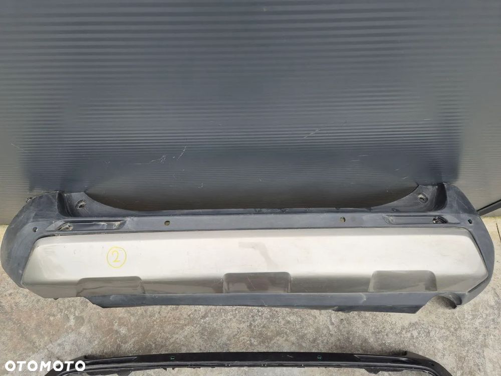 ZDERZAK TYŁ TOYOTA RAV 4 V - 12