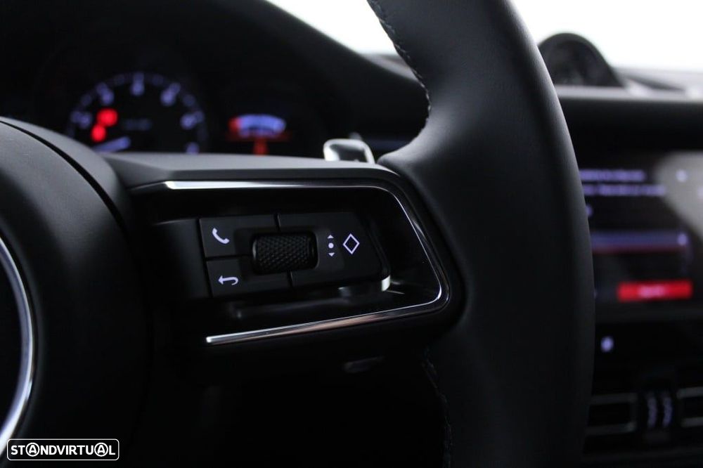 Porsche Macan Standard - 23