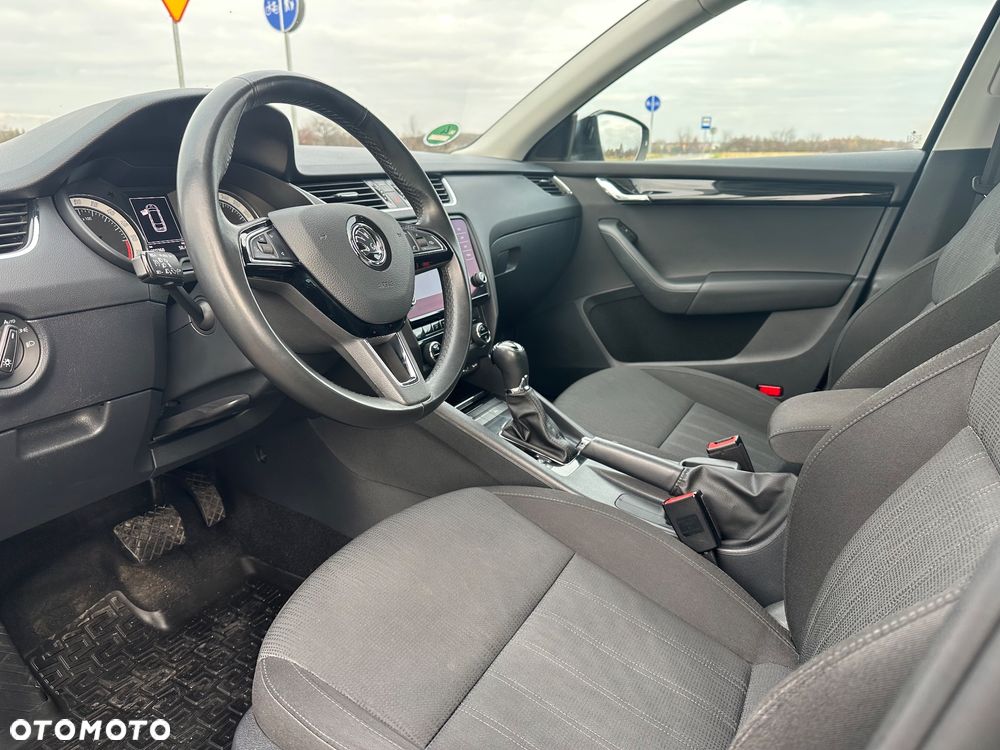 Skoda Octavia 2.0 TDI DSG Drive - 7