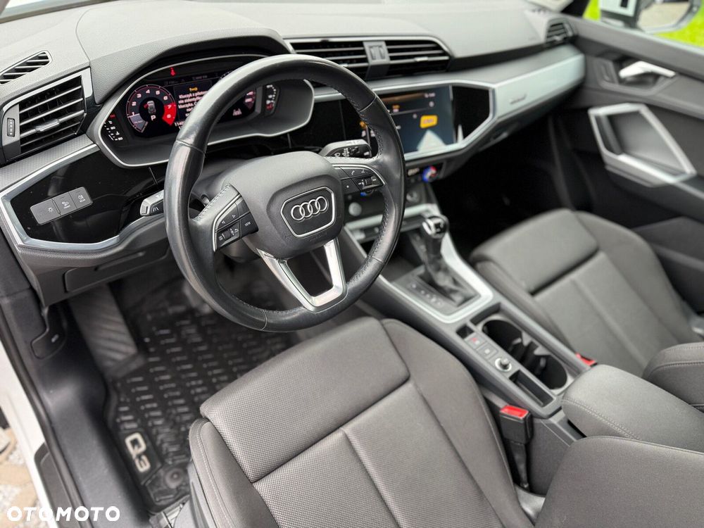 Audi Q3 40 TFSI Quattro Advanced S tronic - 16
