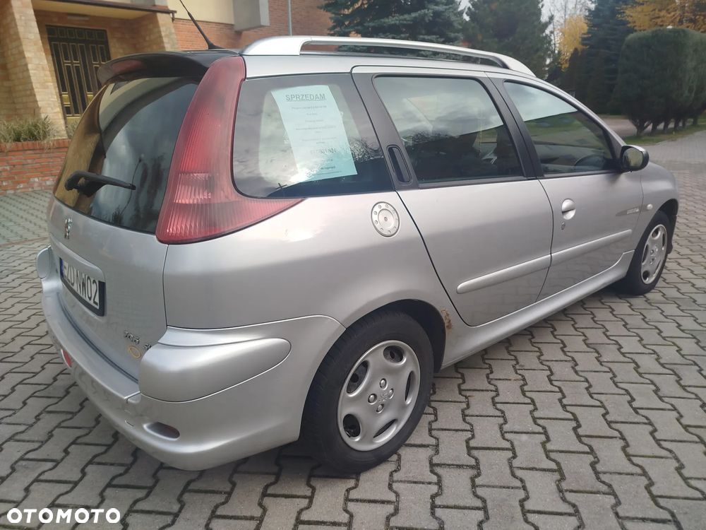 Peugeot 206 SW HDi 90 Quiksilver - 8