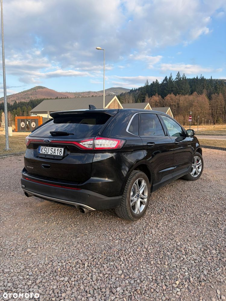 Ford Edge - 4