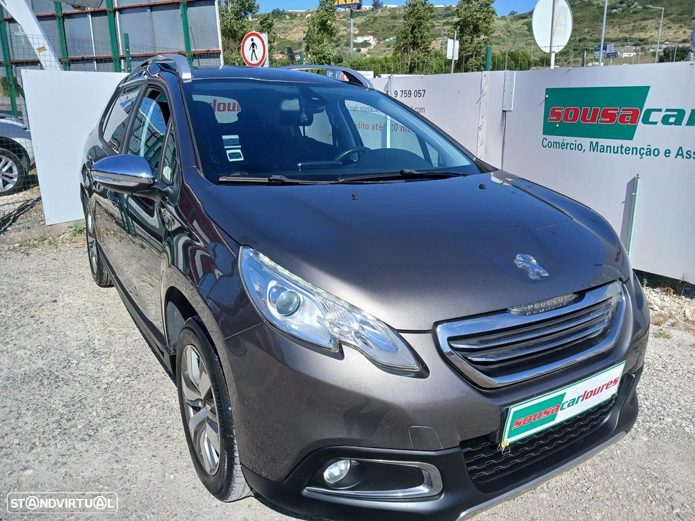 Peugeot 2008 1.2 PureTech Style - 6